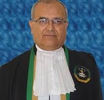 رافع بن عاشور