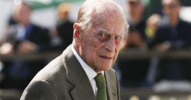 الأمير فيليب زوج ملكة بريطانيا إليزابيث الثانية