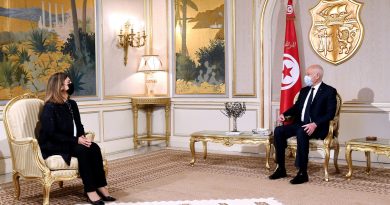 رئيس الجمهورية قيس سعيّد وزيرة الخارجية والتعاون الدولي بحكومة الوحدة الوطنية الليبية السيّدة نجلاء المنقوش