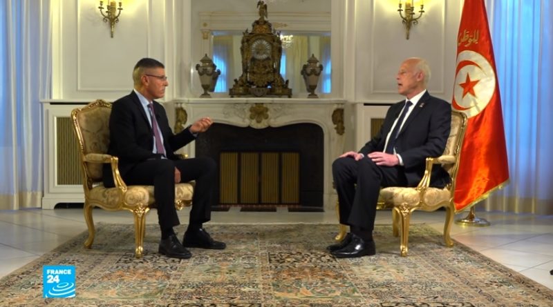 رئيس الجمهورية قيس سعيد في حوار مع الصحفي توفيق مجيد بثته قناة فرانس 24